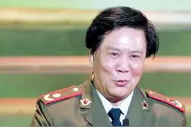 古月书法高古雄气，畅快淋漓，飘逸脱俗，书法专家也自叹不如图片