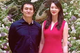 结婚2周年，惠若琪晒夫妻合照，送老公礼物 被挑衅调侃关门放狗图片