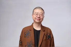 李诞公司旗下艺人走红后票价大涨，网友质问：你的良心不会痛吗？图片