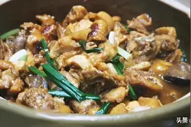 特色菜“蜜汁鸡煲”，酒香浓郁，肉嫩姜香！图片