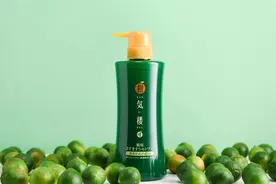 香味清新、泡沫丰富，有了“柑气楼”，新春时节，从“头”开始美图片