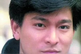 刘德华送女儿8亿豪宅，1年5亿零花钱，为何却对亲姐一毛不拔？图片