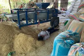 柬埔寨一男子被围巾卷进筛米机，当场惨死图片