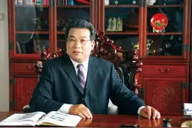 身家355亿，他如何将一家濒临倒闭的小厂打造成国内知名企业？图片