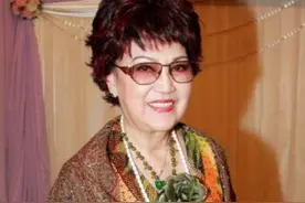 悲痛！88岁香港资深演员李香琴病逝，周润发万梓良都是她干儿子图片