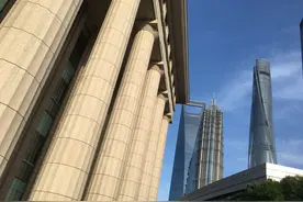 上海陆家嘴的“平安大厦”：27亿人民币堆砌出的尊贵、傲慢与寂寞图片