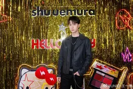 王一博助阵EDG反被电竞粉骂，跳舞被嘲导致失利，太无语图片