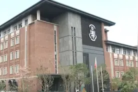 “人民医院”非公立医院，“历史遗留问题”非挡箭牌图片