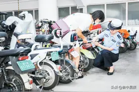 淄博公安交警全力推进、全域行动 110多万辆电动自行车登记挂牌图片