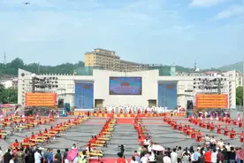 「盛世国乐 筝韵天下」商南县庆祝建党100周年系列活动暨中国古筝日大型古筝展演活动圆满举办图片