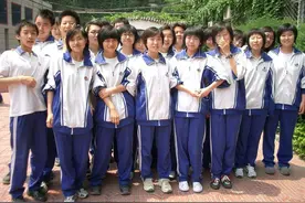 上大学之前，为何学校都要求女生“剪短发”？原因其实很暖心图片