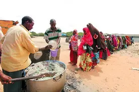 非洲有肥沃土壤，为什么他们宁愿饿死，也不种地解决温饱问题？图片