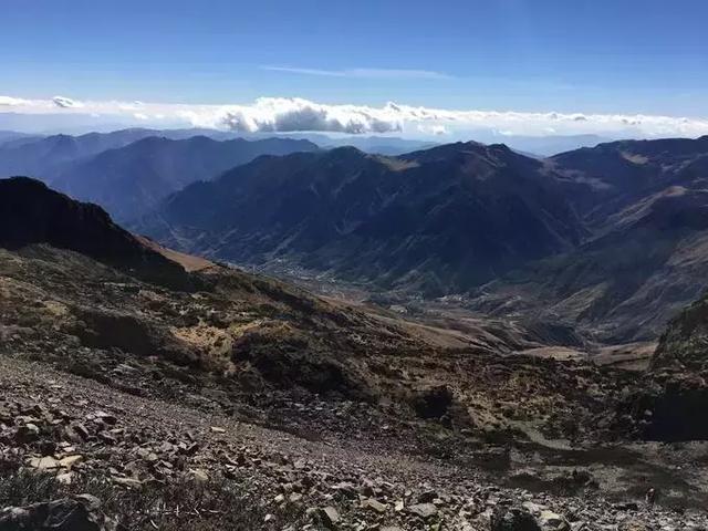 跟着郑州户外驴友团，徒步中国十大非著名山峰