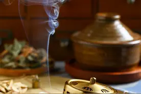 夏季，女性用好此排瘀通道，能暖宫、解郁、通乳房、调上热下寒图片