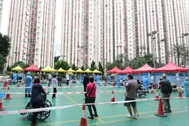 香港丽晶一单元犹如淘大翻版 居民连夜强制撤离图片