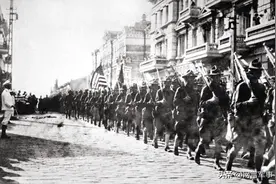 1.3万美军入侵苏俄？冰天雪地打糊涂仗 遭痛击伤亡超500人图片