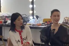 刘诗诗产后未修图流出，网友感叹：颜值下降！生孩后变化这么大？图片