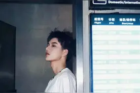 小说中满是遗憾的情节图片