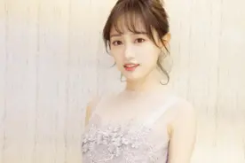 18线女星收入曝光！7年赚近九百万，队友曾自嘲工资不如洗碗工图片