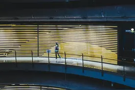 职业哄睡师：最高时月入8万，可我不愿靠它赚钱图片