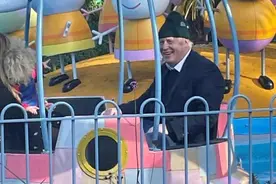 演讲稿不见了，先聊会儿小猪佩奇图片