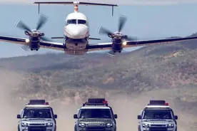 新款路虎卫士，没有大梁的越野车你怎么看？图片