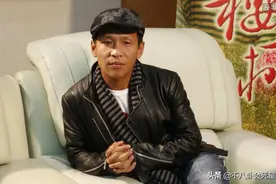 这些明星看似比同龄人老10岁：宋小宝vs胡歌，张一山vs肖战图片