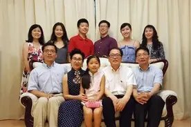 乡村医生的6个孩子，有5个是博士，他的育儿经只有短短24字图片