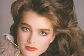 拒绝迈克尔杰克逊求婚，80年代玉女，波姬·小丝：我22岁前是处女图片