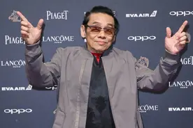 慧眼挖掘刘德华，香港最矮传奇人物，76岁泰迪罗宾近况曝光图片