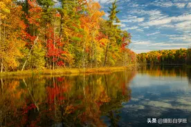 专业摄影师拍秋景的8个技巧，自学班用大白话讲解，新手也能学会图片