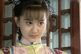 当年被陈德容的美迷了眼，再看《梅花烙》，发现她就是朵白莲花图片