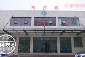 独居女子睡觉时多次中毒，醒来后却不在意，医生：极其危险图片