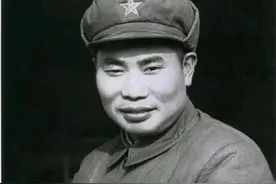 泰国三军总司令：多年前是中国军队手下败将，后受邀检阅解开心结图片