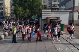 新生入学“子轩”成爆款名字 河南重名率最高的名字你知道是哪几个吗？图片