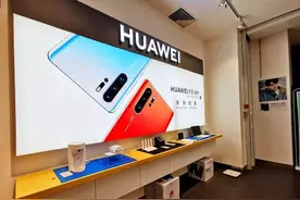 与华为小米“闹掰”背后，终于知道为什么手机都内置APP中心了图片