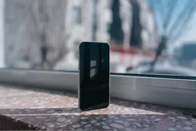 新手机配好贴膜，倍思iPhone12超瓷晶钢化膜体验图片