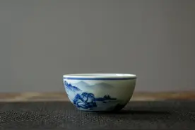 手作 仿古青花山水杯 | 天青色与烟雨，都在掌心的这一握里图片