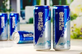 啤酒“3巨头”之一，退出三强，四线啤酒一举成名，年销10亿瓶图片
