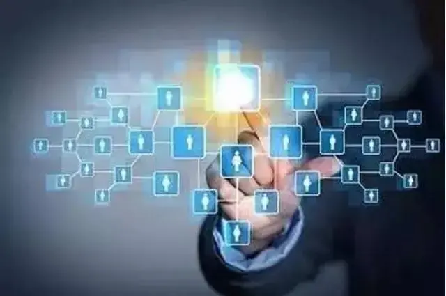 С������Ӫ�ѣ�����������㿪ʼ��תС����