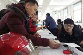 好消息！应届毕业生专属福利：给国家一个替你缴社保的机会！视频封面