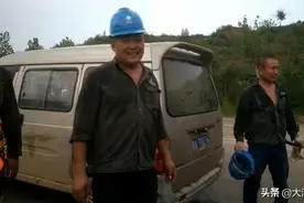 连续抢险保电19天，巩义市一供电所副所长劳累过度倒在了岗位上图片