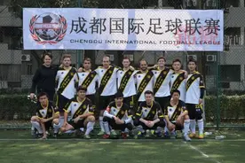 这群“歪果仁”，在成都过得很成都图片