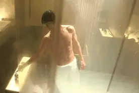 为演戏真自杀，金秀贤新戏女主角可真拼图片