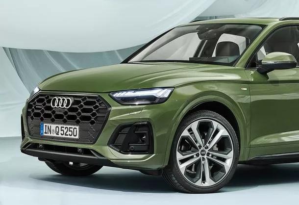 最新款奥迪Q5全球发布，即将国产上市，奔驰宝马会担心吗？