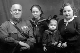 二战军神朱可夫——元帅的风流人生图片