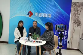 供暖进行时｜华电人做客燕赵都市报直播间“问暖今冬”图片