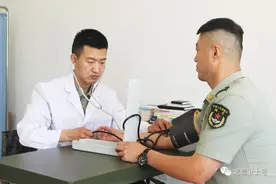 他们为强军征程保驾护航图片