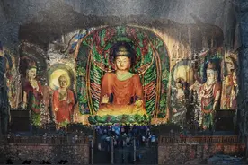 洛阳龙门卢舍那大佛，色彩还原后，能否惊艳……图片