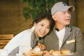 42岁刘涛，20天闪婚京城四少王珂，13年苦情夫妻不离不弃图片